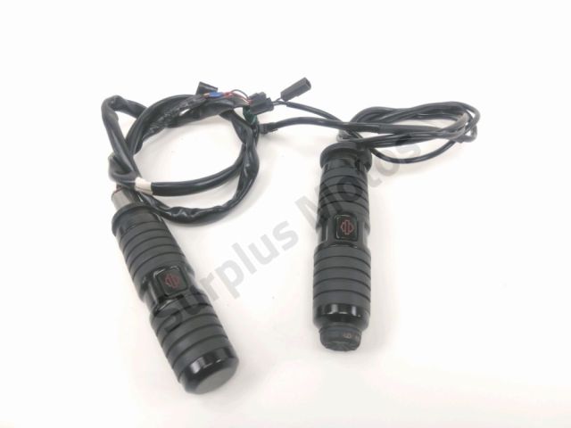 Poignees chauffantes occasion HARLEY DAVIDSON CVO ROAD GLIDE 2020