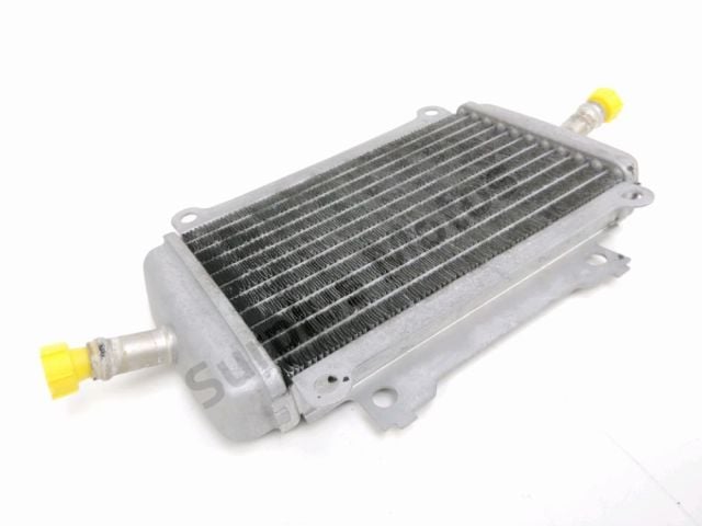 Radiateur eau gauche occasion VESPA GRANTURISMO 2006