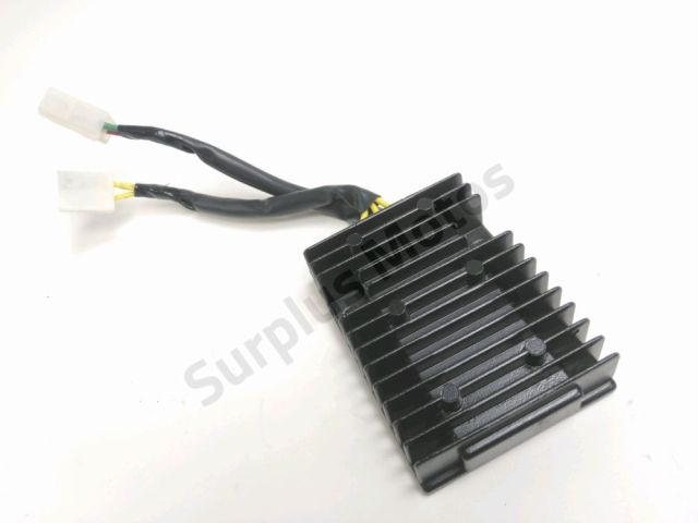 Regulateur de tension occasion KYMCO NEW LIKE 2021