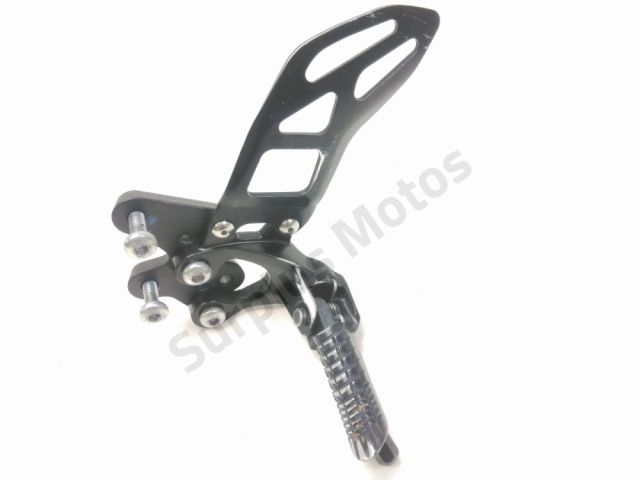 Platine et repose pieds arriere gauche occasion SUZUKI GSXR 2016
