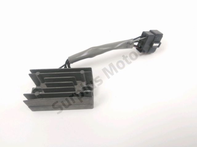 Regulateur de tension occasion SUZUKI BURGMAN 125 2006