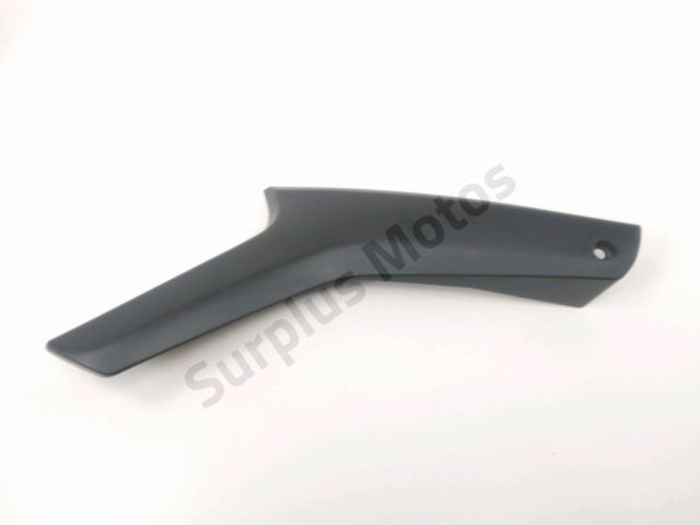 Cache lateral droit occasion SUZUKI DL 650 V-STROM 2004