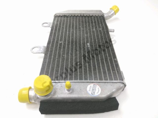Radiateur eau droit occasion HONDA VFR 800 2008