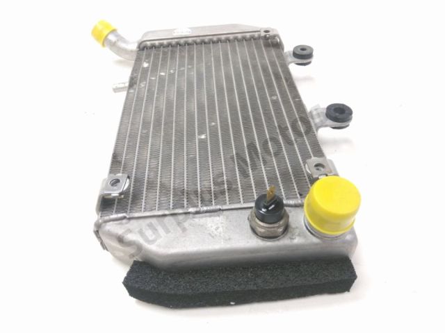 Radiateur eau gauche occasion HONDA VFR 800 2008